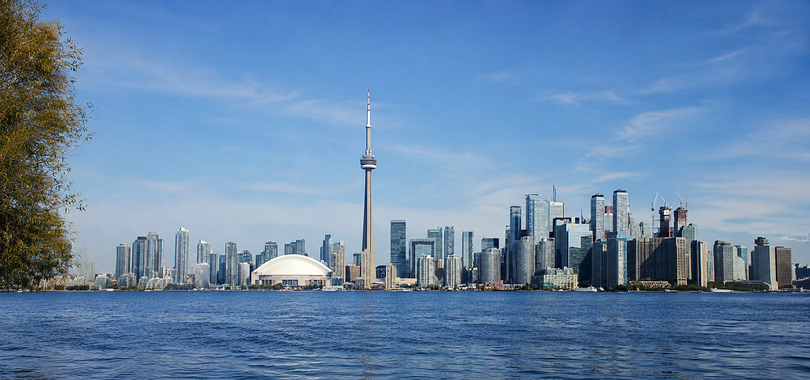 Toronto skyline and CN Tower, Canada
